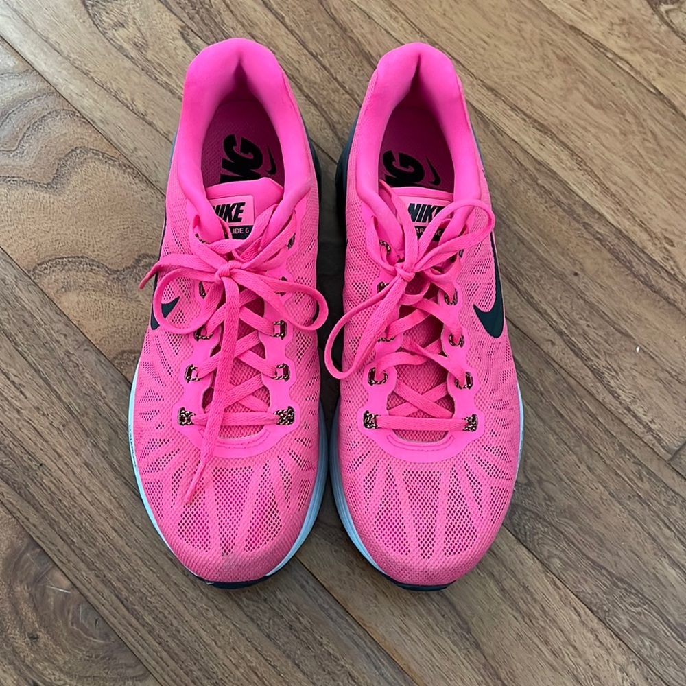 Pink Nike Lunarglide